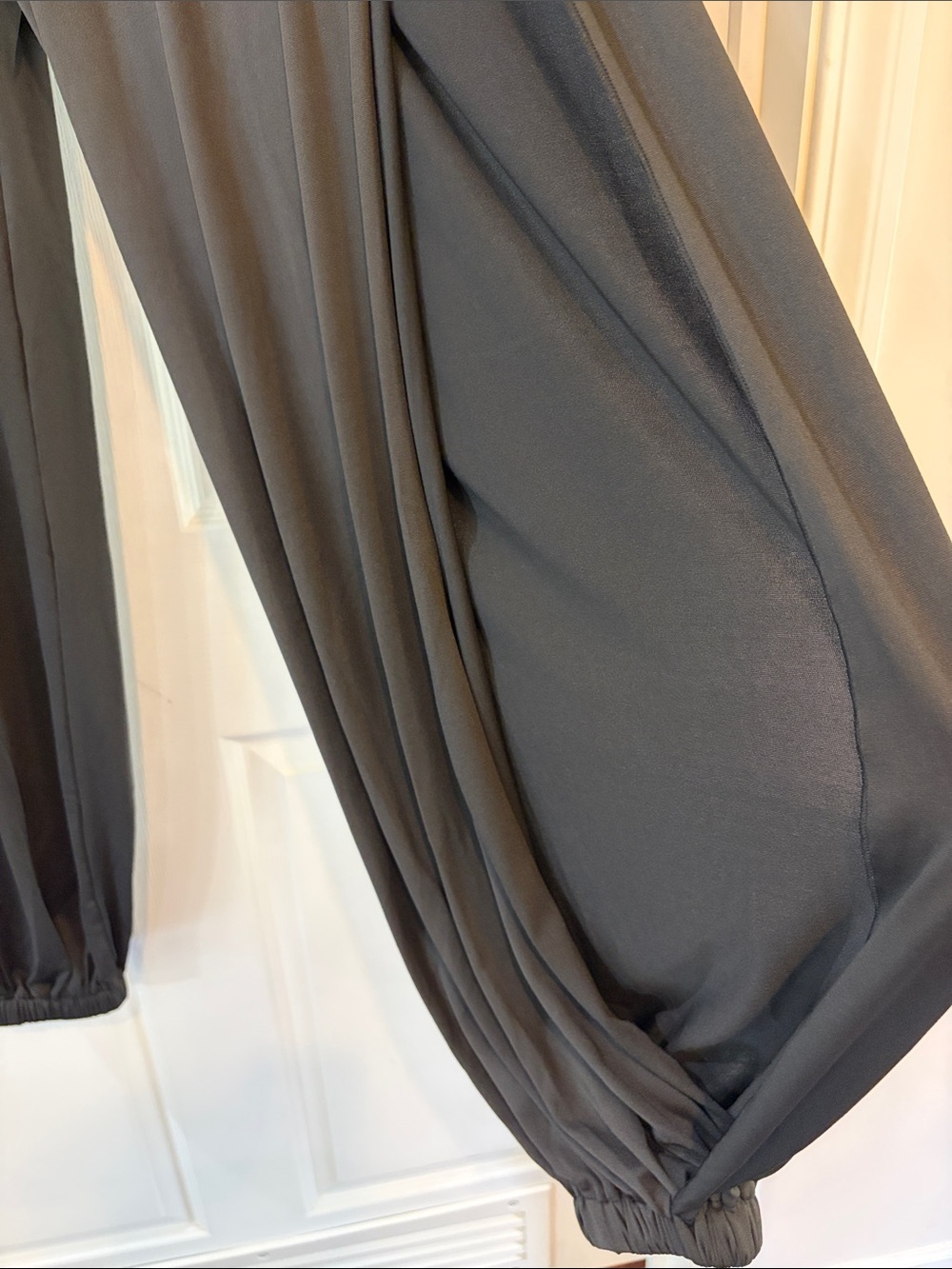 Black Wide Leg High Slit Harem Pants- NWOT - Picture 4 of 12
